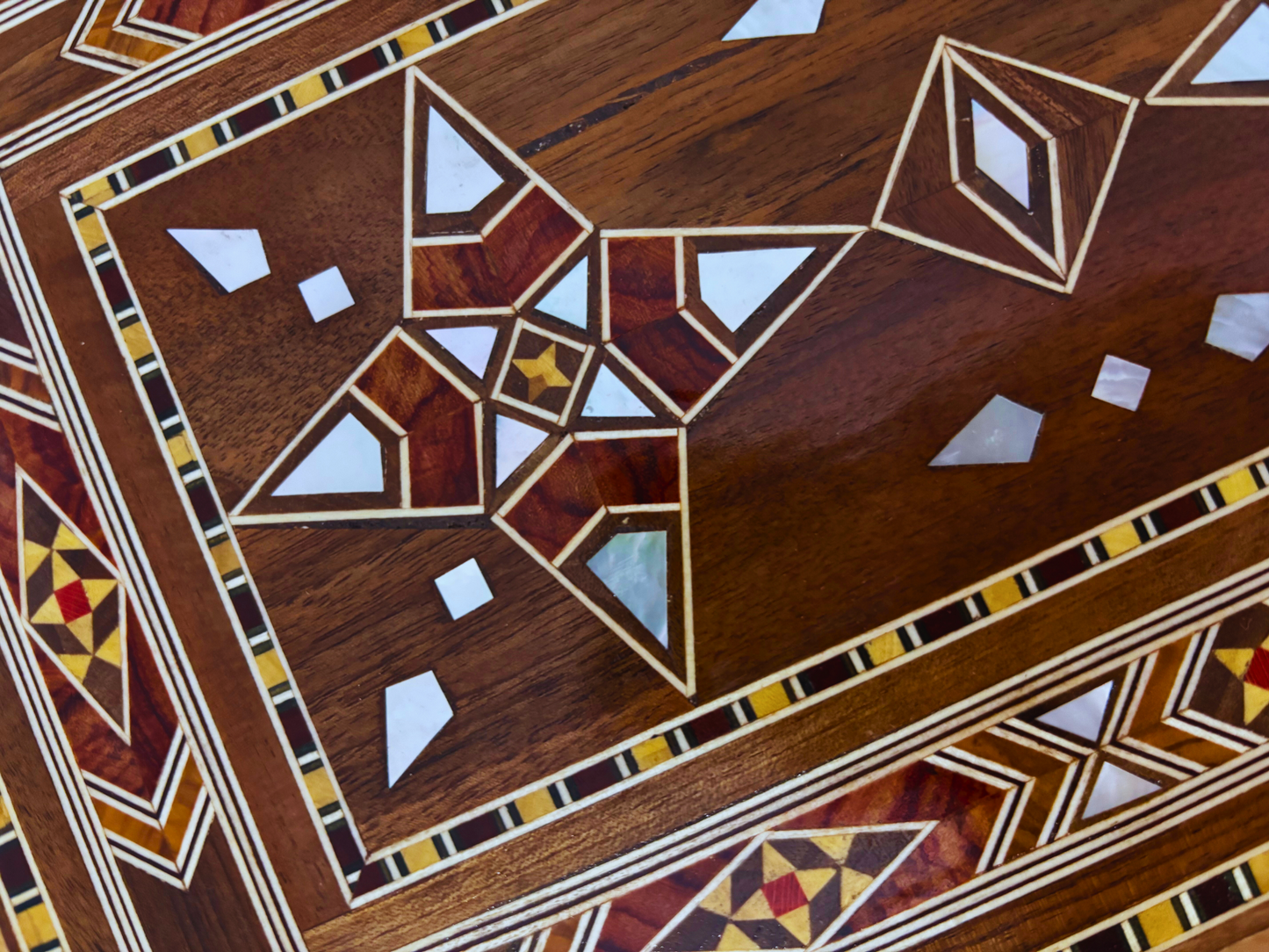 Large Handcrafted Damascene Mosaic Box with Lock – Multi-Level Wooden Jewelry Chest with Mother of Pearl Inlay