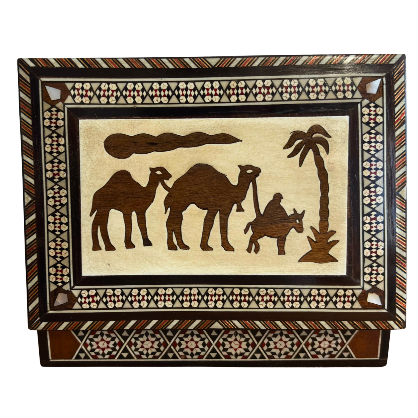 Vintage camel mozaïek sieradendoos – Handgemaakt Damascene kunstwerk uit 1970 met parelmoer inleg