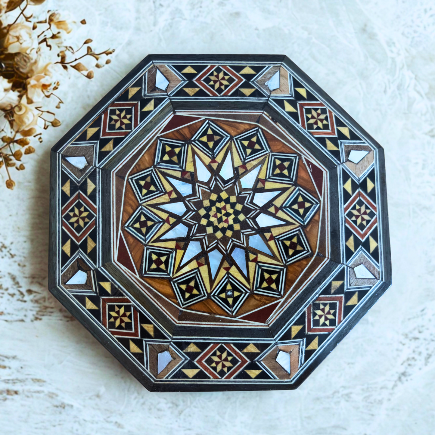 Elegante achteckige damaszener Mosaikbox – handgefertigtes Holz mit Perlmutt-Einlegearbeit
