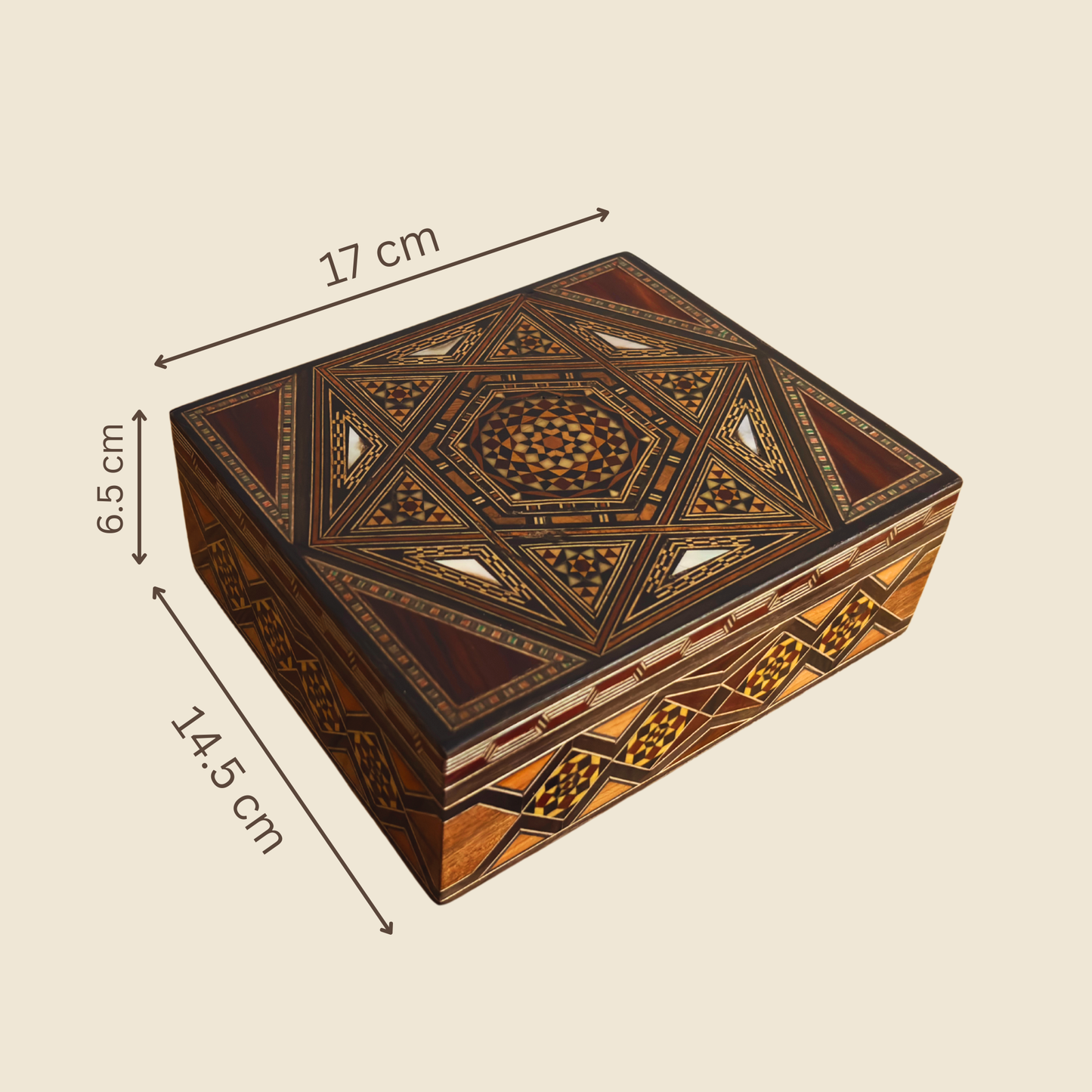 Boîte à Mosaïque Damasquine par Maître Gaby Al Dayeh – Nacre & Velours