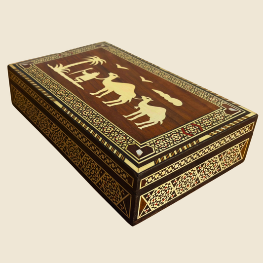 Caja de Camello Damasquina 1970 – Arte Oriental Hecho a Mano